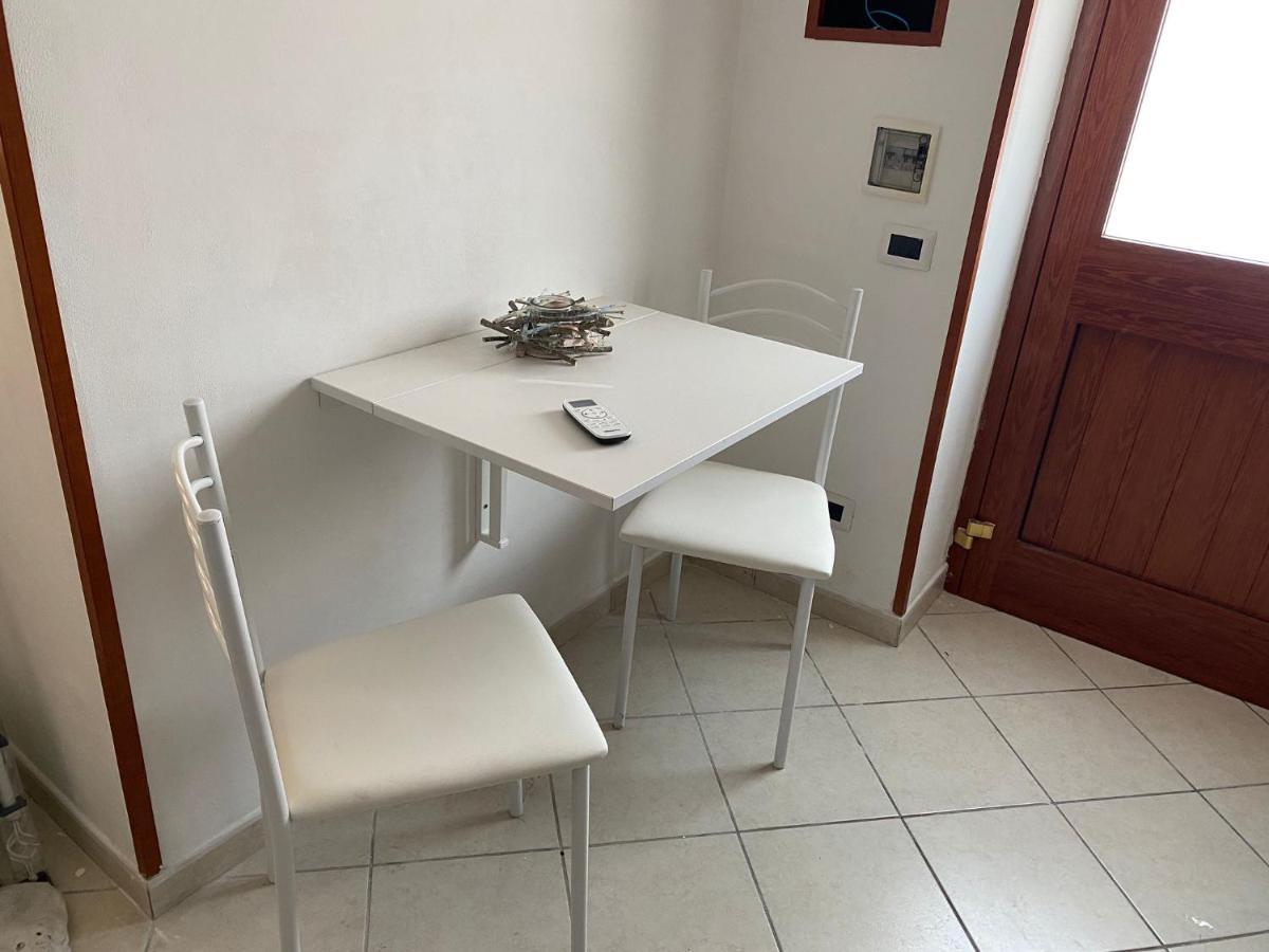 Nyx Dea Della Notte Apartment Бари Екстериор снимка