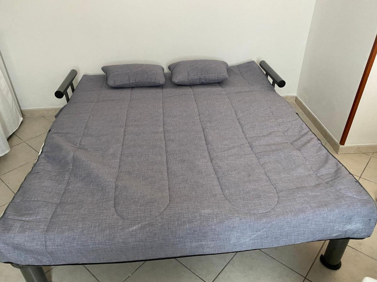 Nyx Dea Della Notte Apartment Бари Екстериор снимка